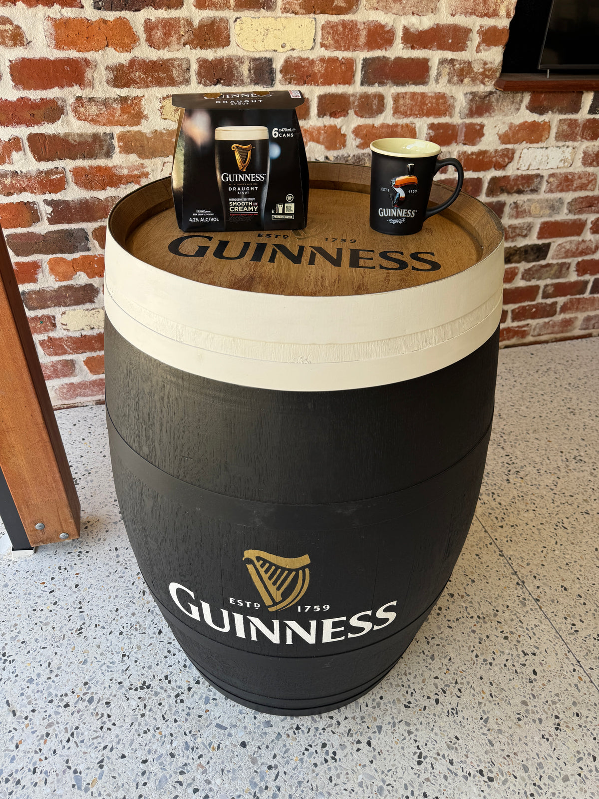 Guinness top painted barrel