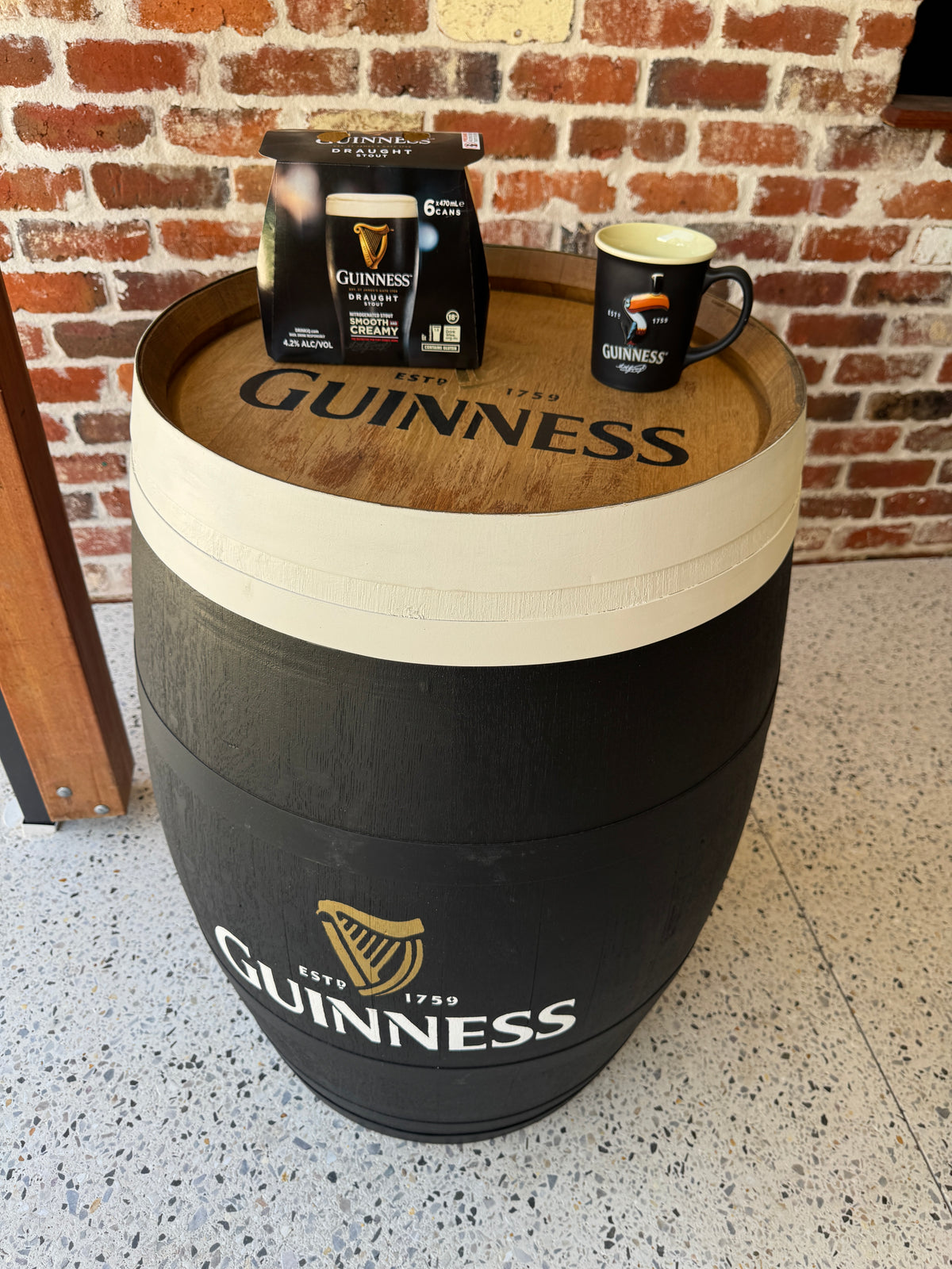 Guinness top painted barrel